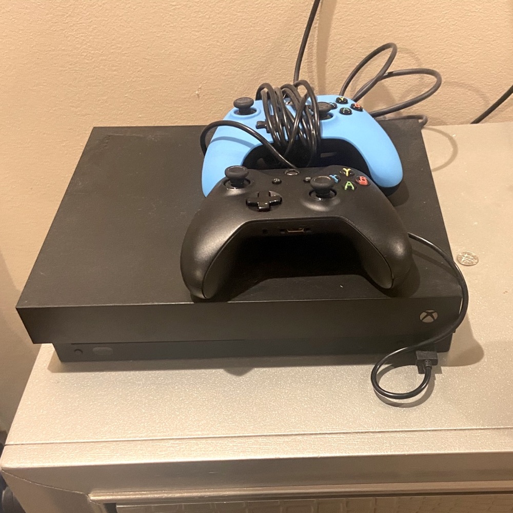 Xbox One X
